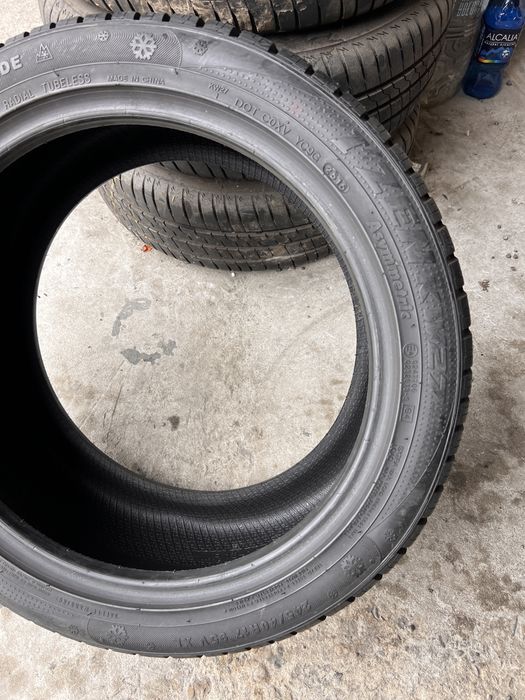 1 anvelopa iarna 245/40/17 , Kumho