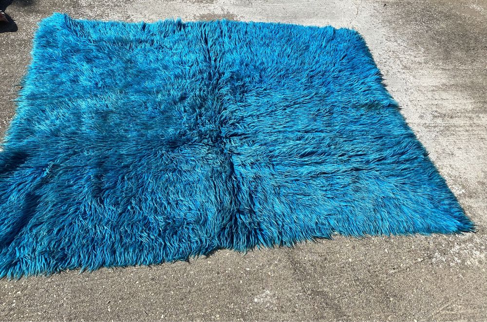 Цветни китеници