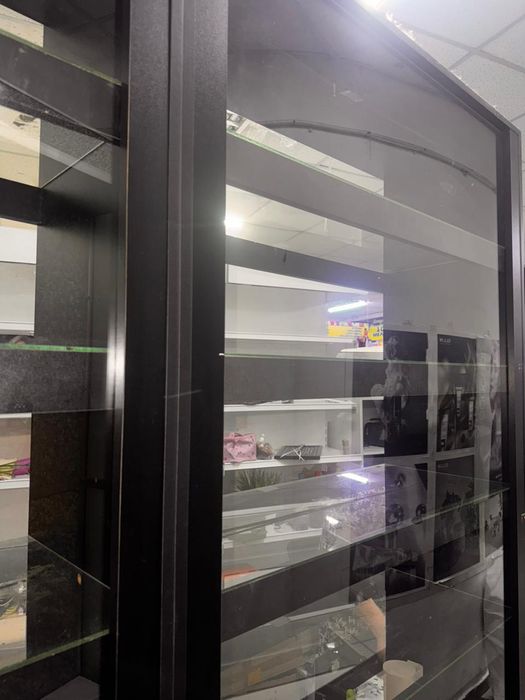 Продам Стеллажи черные