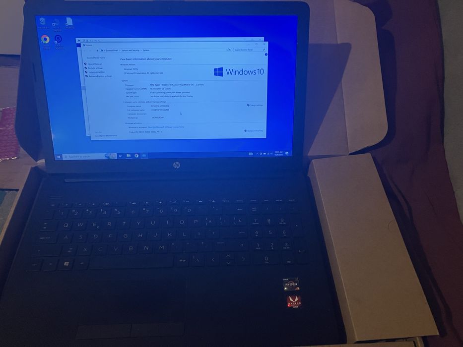 Laptop HP 15.6”culoare negru