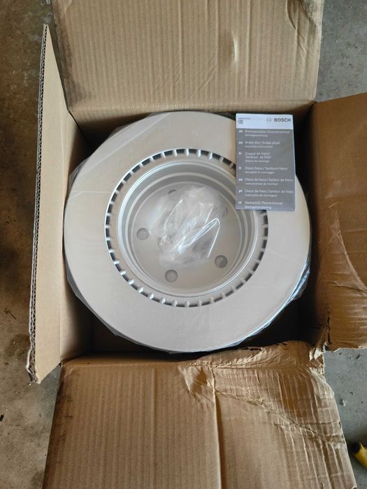 Дискове за BMW F23