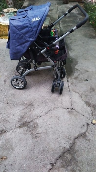 Egizaklar kalyaskasi xali yengide turipti baquvvat