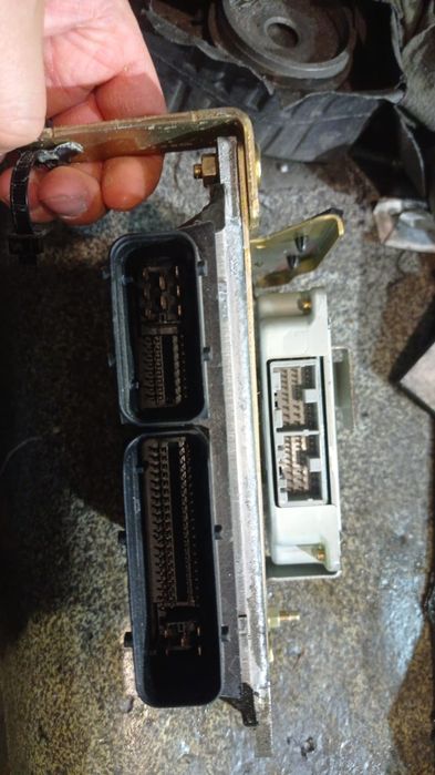 Продам Э.Б.У.с Ниссан Теана j31,правый руль