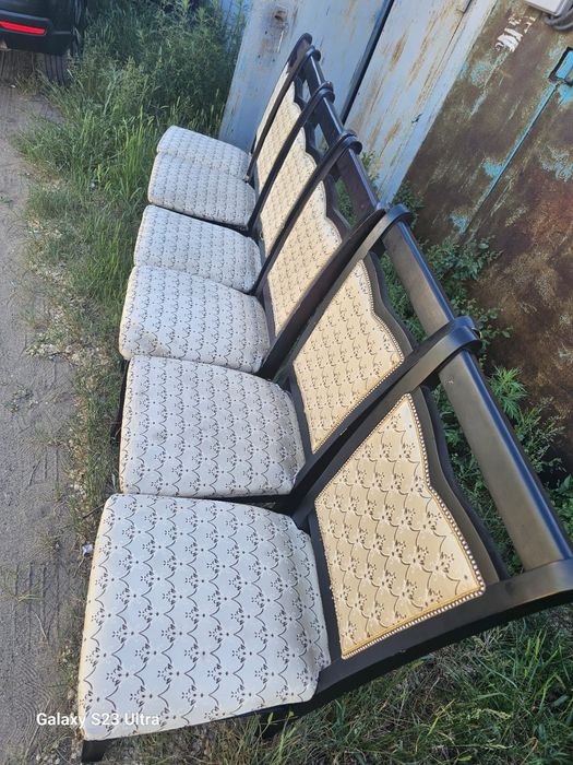 Продам 6 стульев