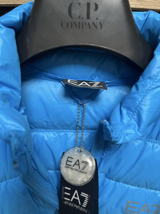 EA7 Emporio Armani -Light Down Jacket -  НОВО преходно яке S/ Оригинал
