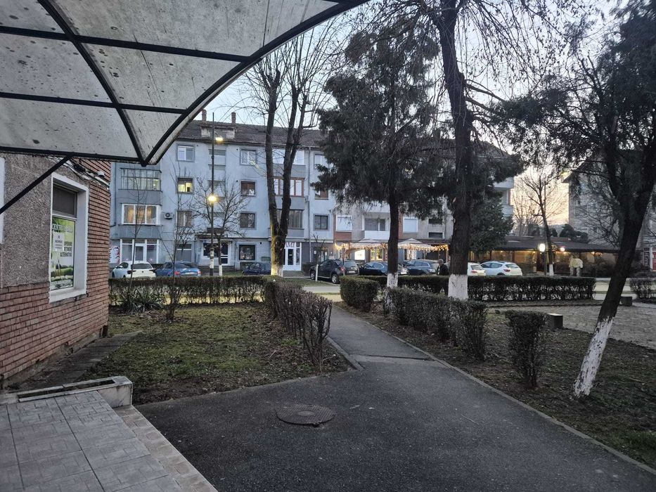 CENTRU HUNEDOARA Spatiu Comercial de Inchiriat 58MP