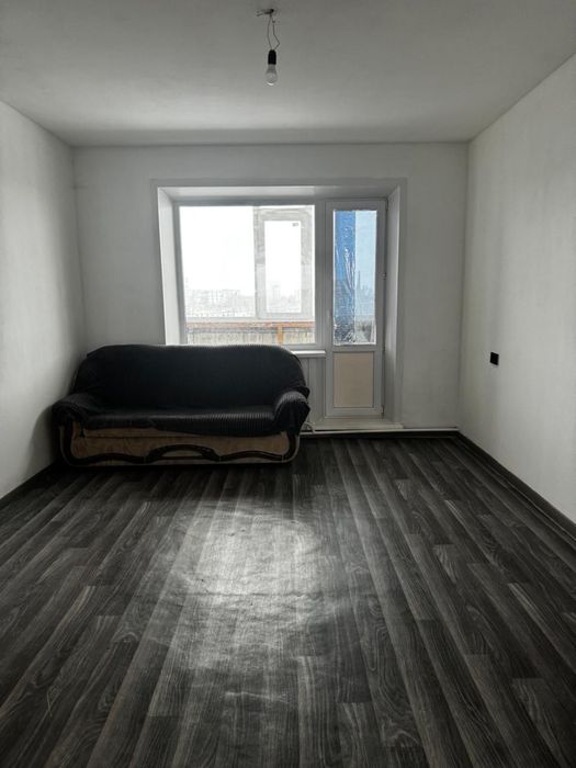 сдам 3 комнатную квартиру