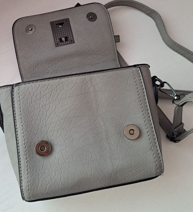 Луксозна дамска чанта на ПРОМОЦИЯ