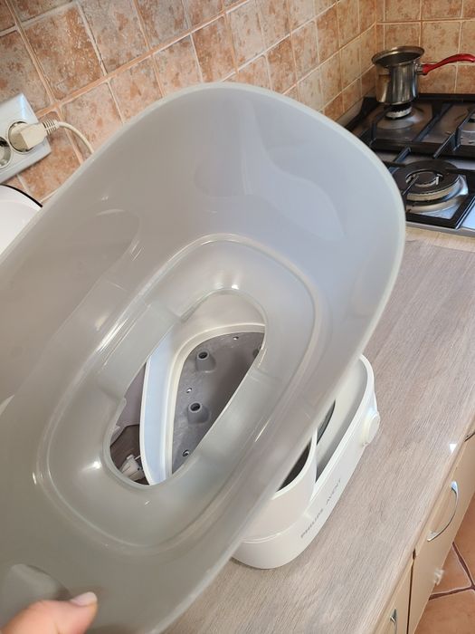 Vând sterilizator  aburi