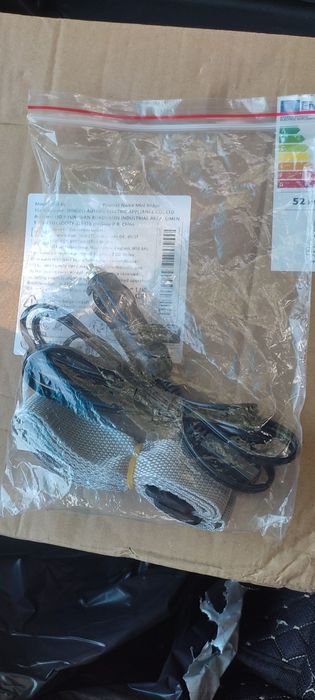 Мини холодилник для автомобилей