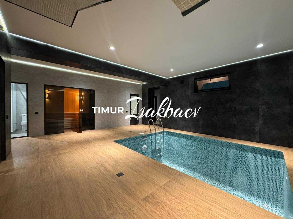 Продам Новый ЕвроДом ул.Циолковская 2 сотки 430 м2