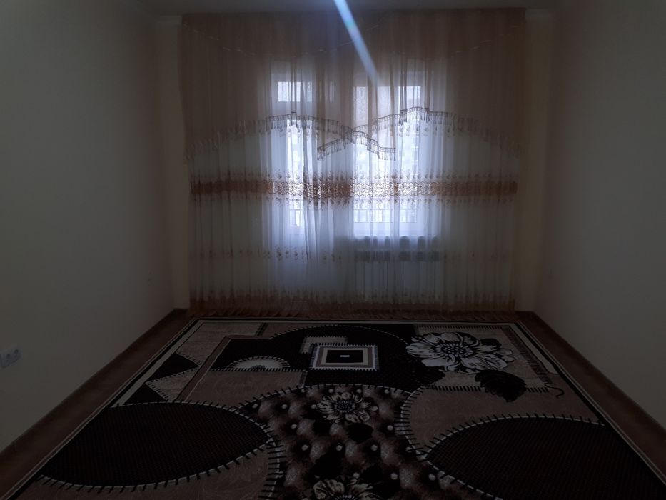Qorasuvda 56 kvadrat uy srochna sotiladi