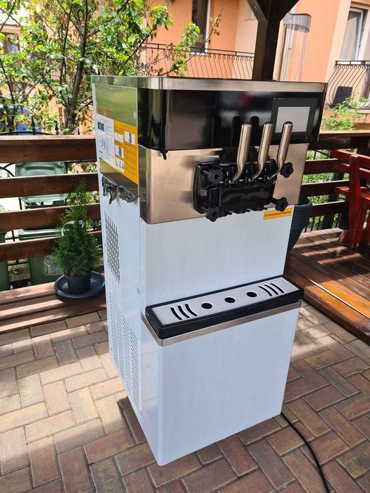 Masini de inghetata profesionale,2 compresoare ,Noi,Factura,Garantie