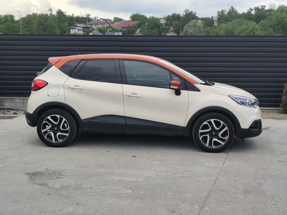 Renault Captur Bicolor / Climatronic / impecabil