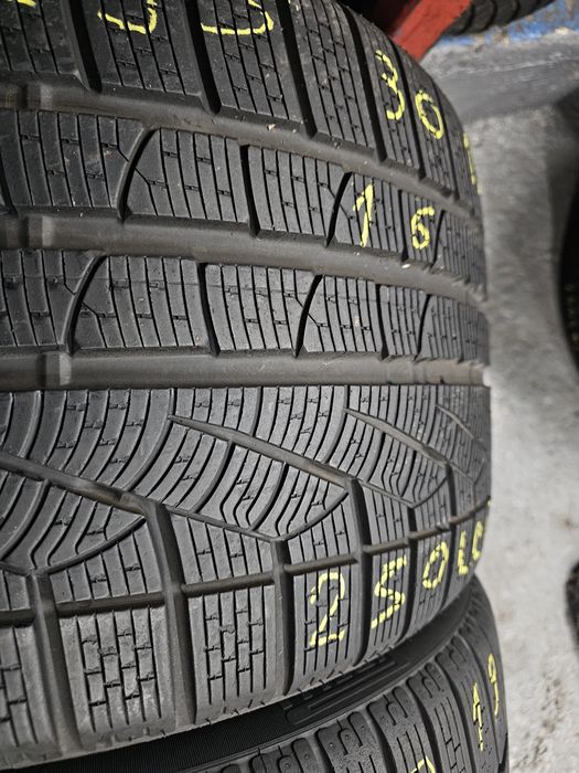 295 30 19 m+s pirelli