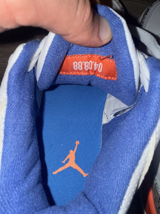 Кроссовки Air JORDAN
