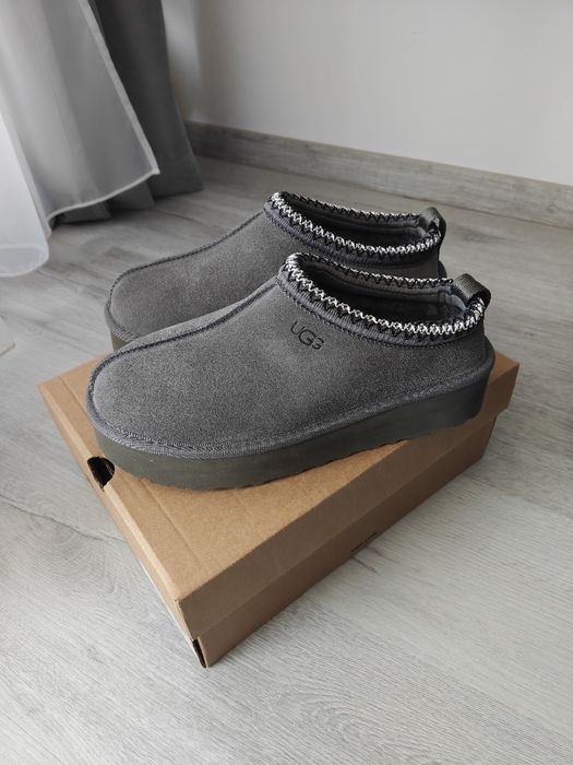 UGG Tazz 40-41 NOI la cutie