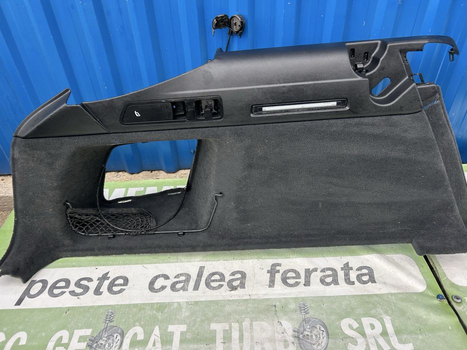 Ornament  stânga spate interior lareral Audi A6 C8 Avant