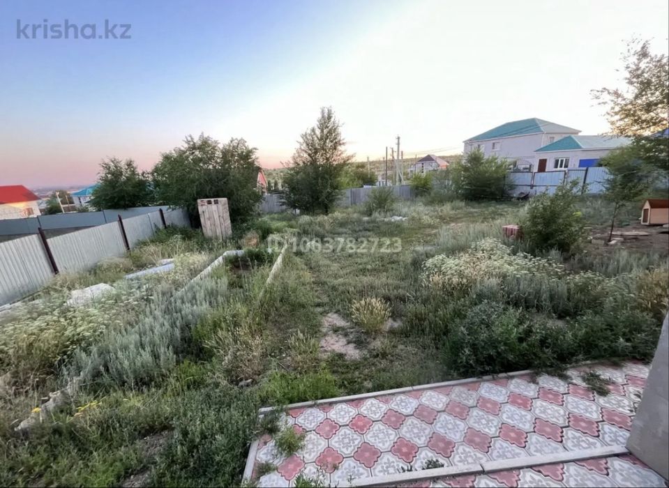 Продам мансардный дом срочно