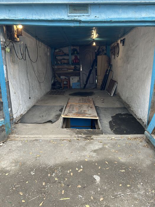 Гараж возле базара турар