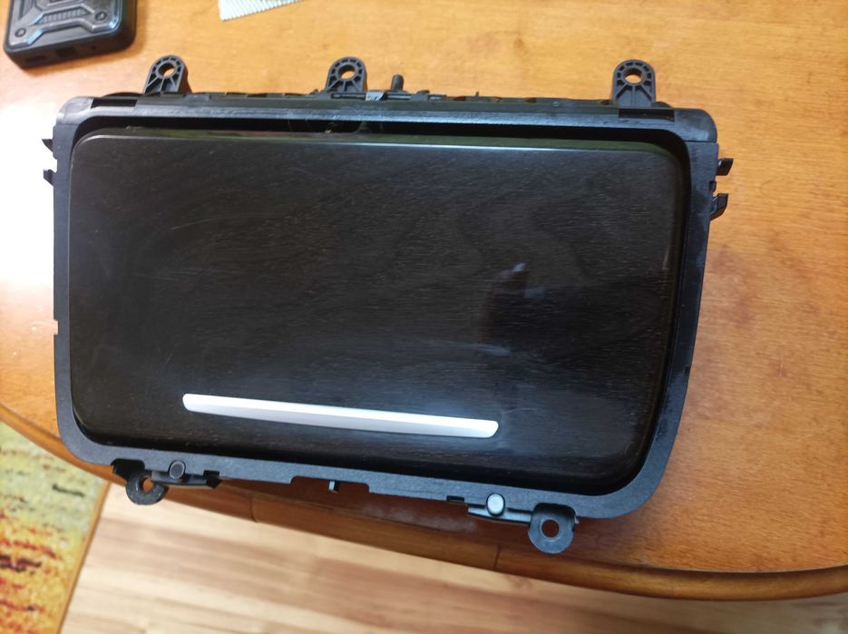 Централна конзола за БМВ Ф-10 - (голема, оригинална)