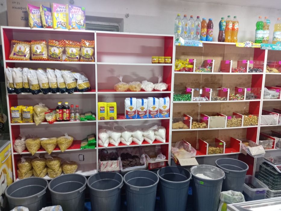 Срочна продаётся полки хорошим состоянием