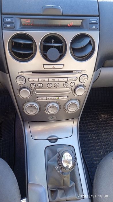 Продавам Мазда 6