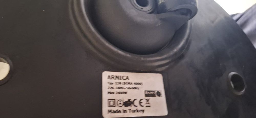 Продам Пылесос ARNICA BORA 4000 (Аквафильтр)