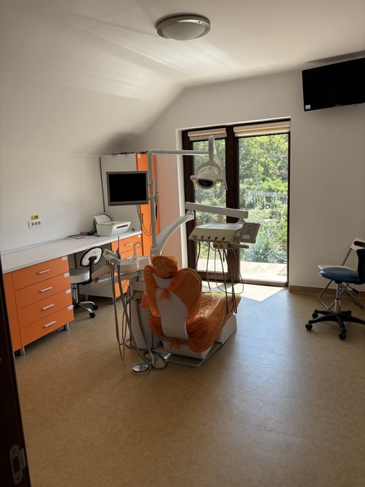 Inchiriez cabinet stomatologic