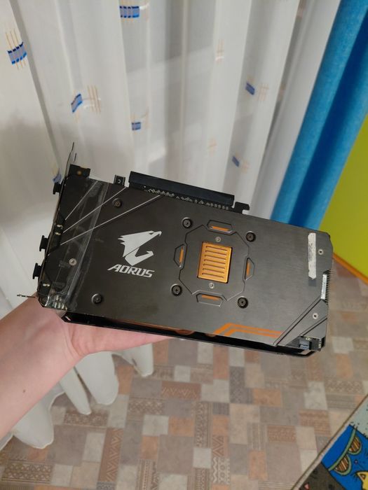 Продам видеокарту Radeon rx 570 4gb