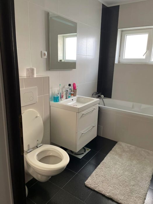 Apartament de închiriat