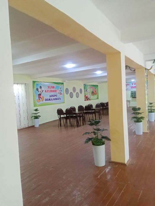 Stol stullar sotiladi