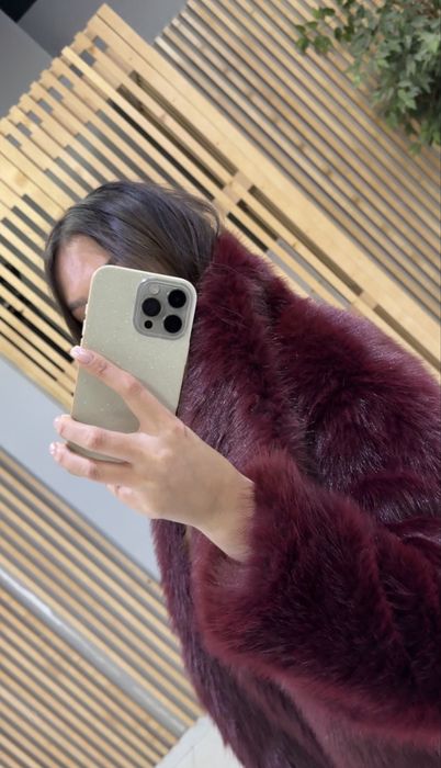 Эко-шуба в бордовом цвете