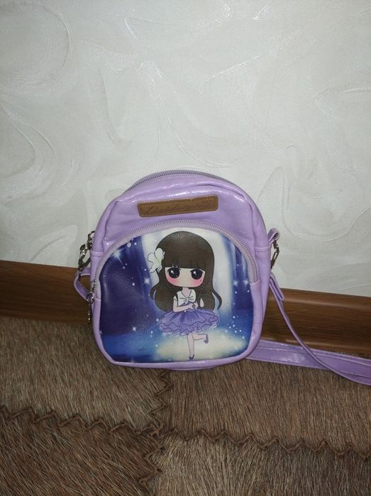 Рюкзаки и сумки для девочек