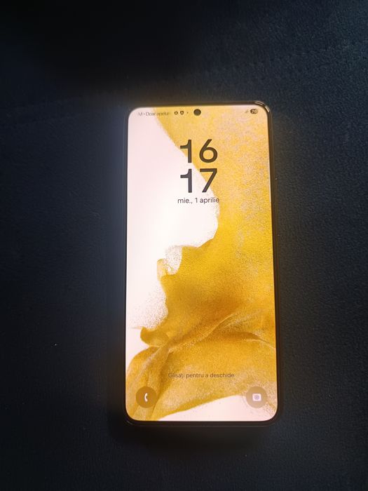 Amanet Ozana vinde Samsung S22 ca nou!