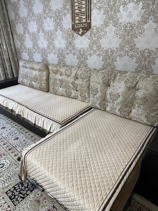 Продаю диван в хорошем состоянии