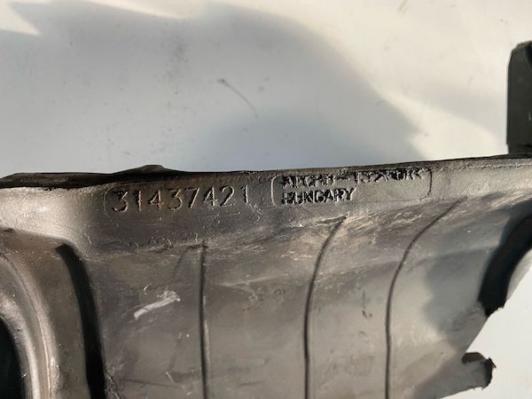 Burete izolatie partea de sus turbocompresor VOLVO S90 31437421