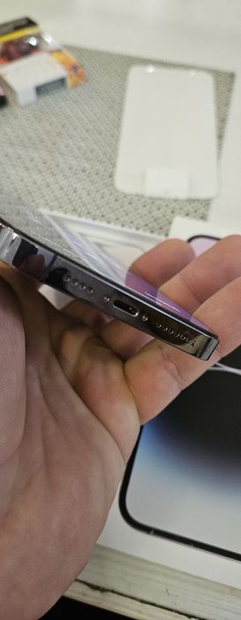 IPhone 14pro max лилав ПЕРФЕКТЕН