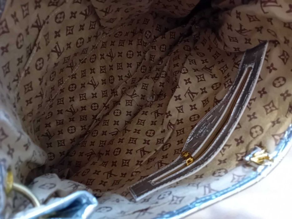 Louis Vuitton-нова дамска чанта