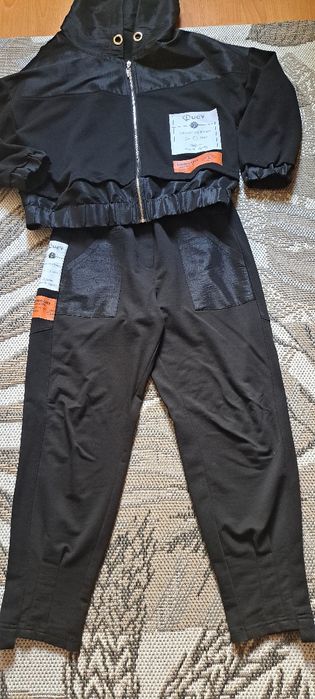 Дамски екип Lucy