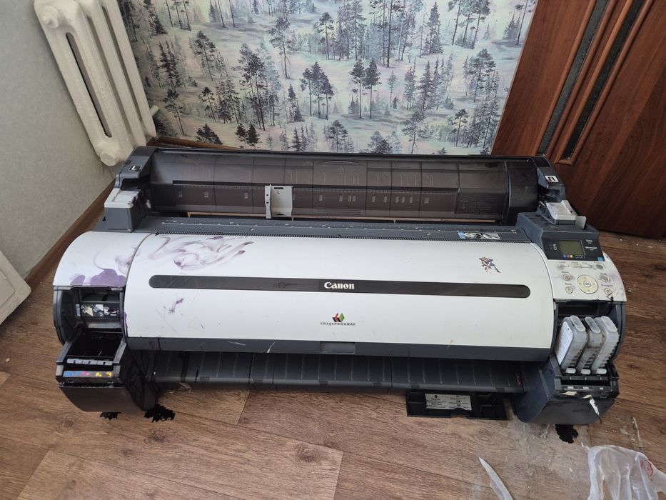 Плоттер Canon ipf 750