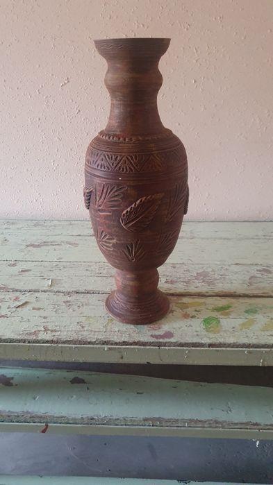 Продаётся керамическая ваза