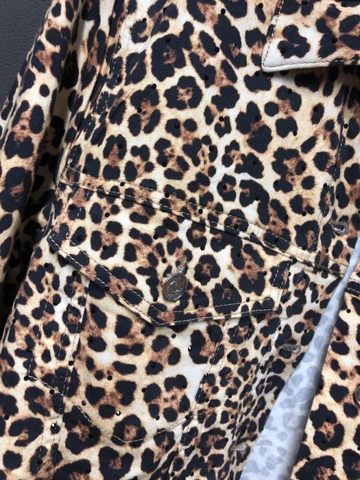 Дамско яке ново