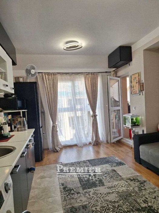 Продава се Двустаен апартамент в Бургас, Акациите - 51 кв.м за 800 €/кв.м - Снимка #2