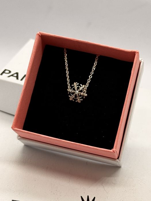 Pandora колие Пандора