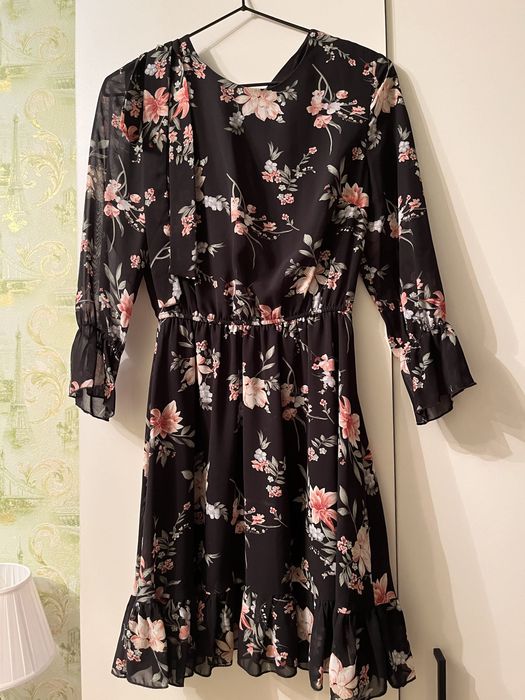 Продам женскую одежду