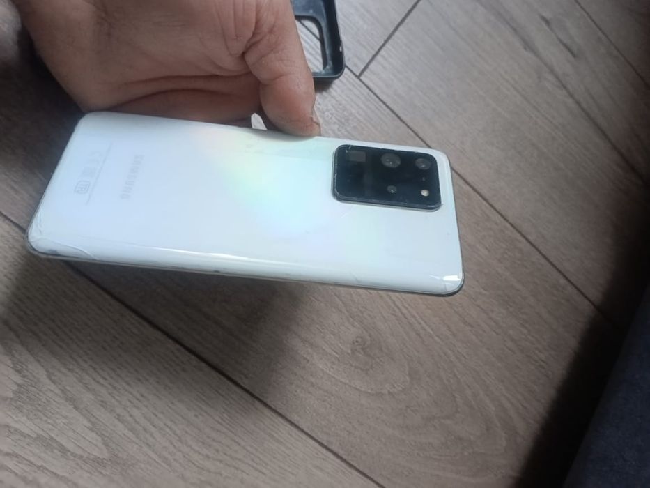 Samsung S20 Ultra 5G 70 000