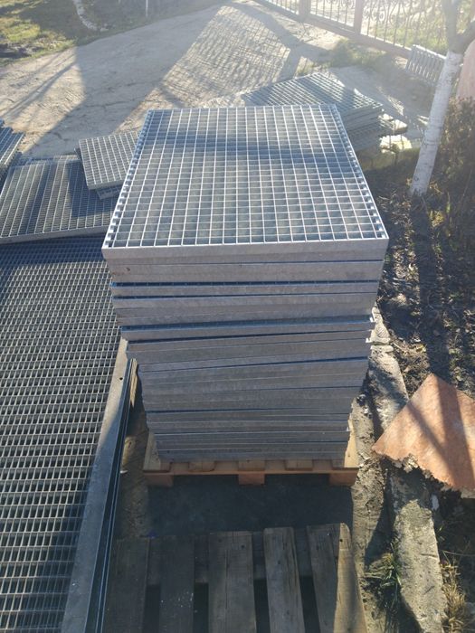 Vând gretare zincate sau trepte zincate  oferim  transport toată țara