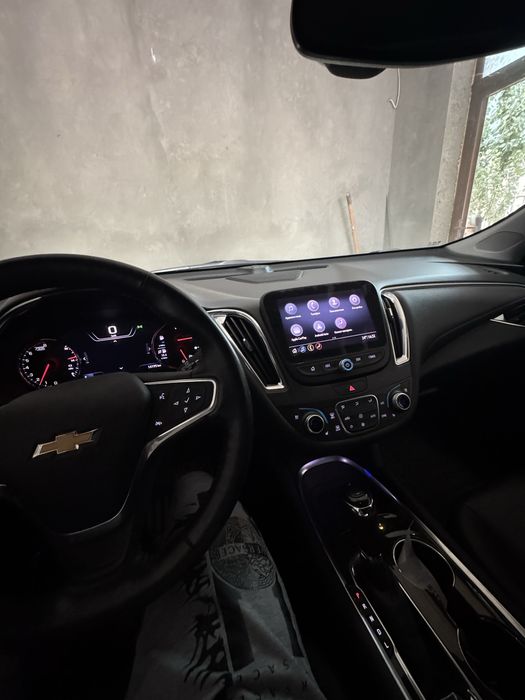 Malebu primer xalol moshina