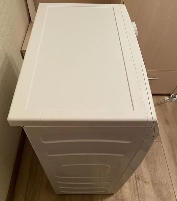 Продам стиральную машину